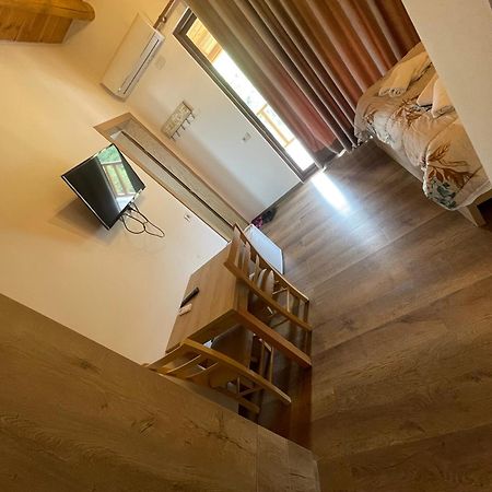 Guest House Bracaj Zhaban Zewnętrze zdjęcie